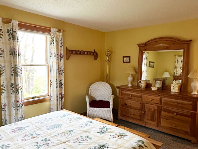First floor queen bedroom
