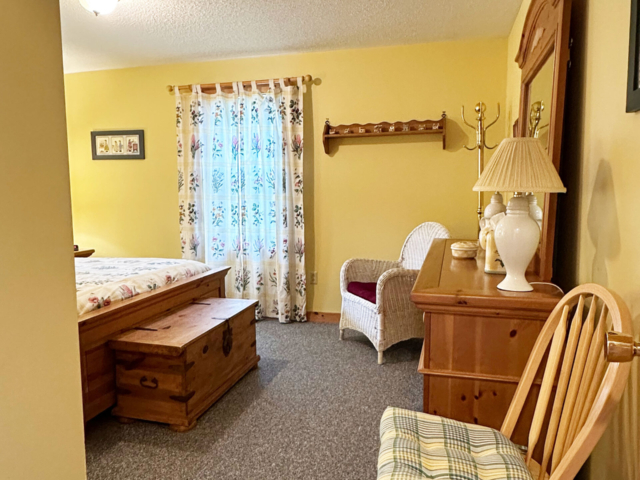 First floor queen bedroom