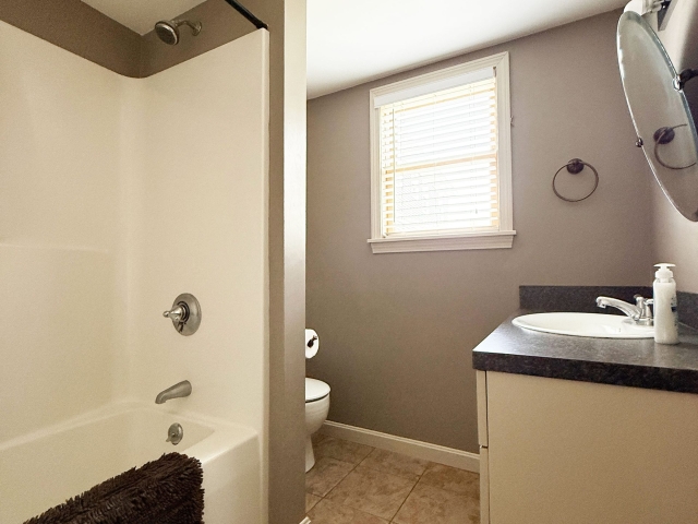 Bathroom (shower and tub combo)