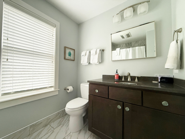 2nd floor bathroom