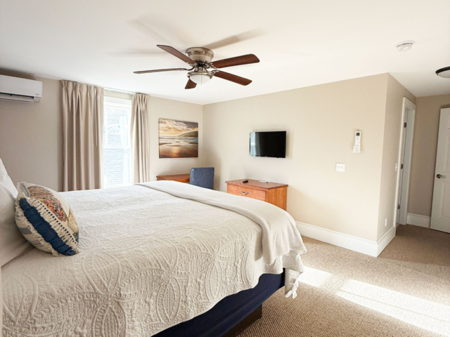 King bedroom