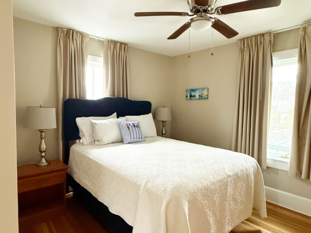 Queen bedroom