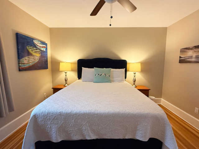 Queen bedroom