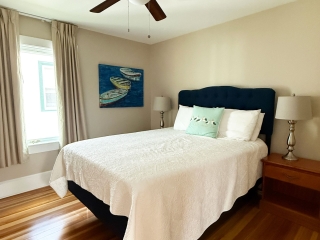 2nd queen bedroom