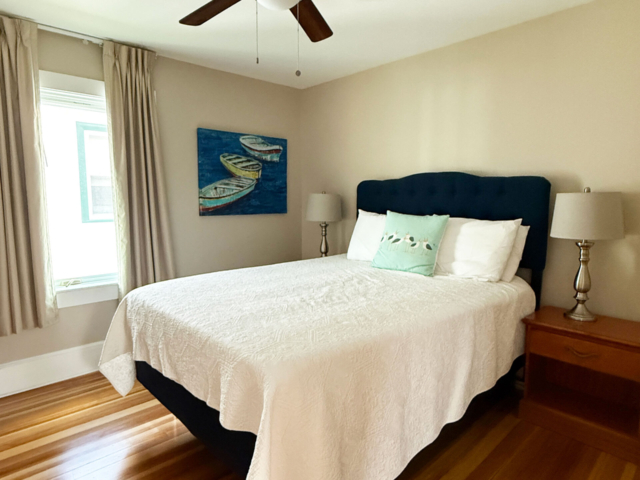 2nd queen bedroom
