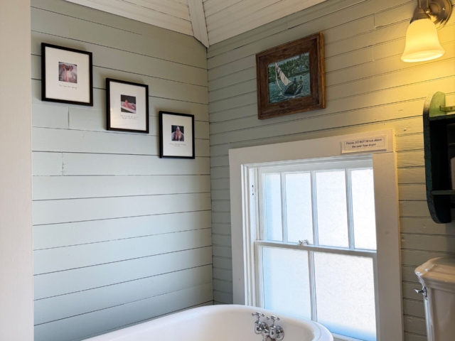 3rd floor bathroom