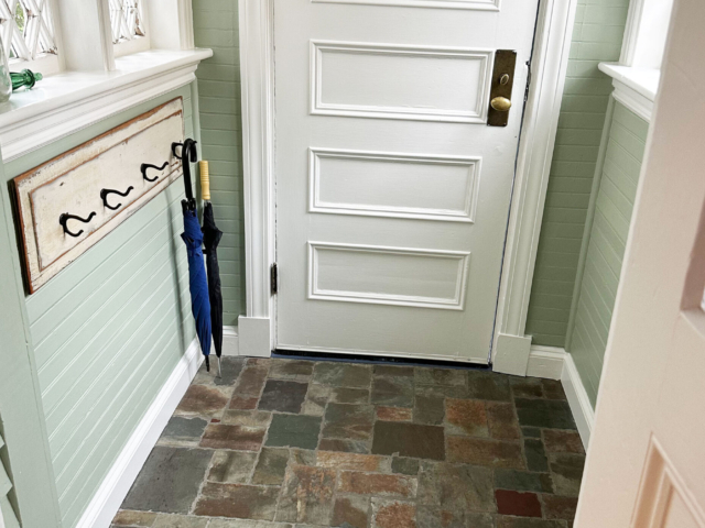 Front entryway