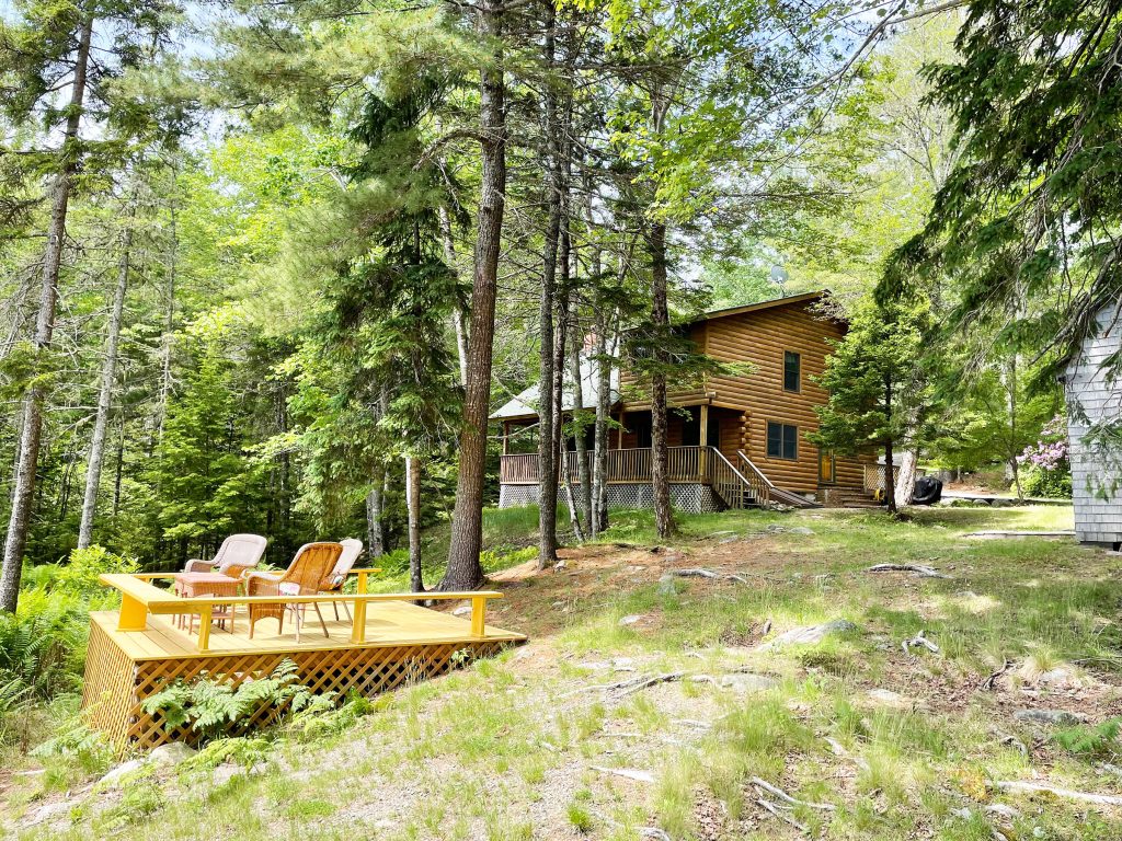Camp Sweet Camp — Cottage exterior