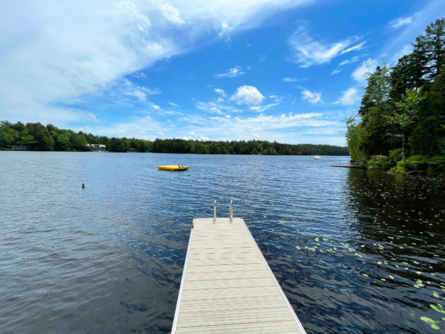 Dock
