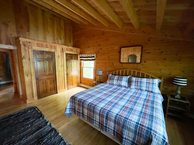 2nd floor King bedroom
