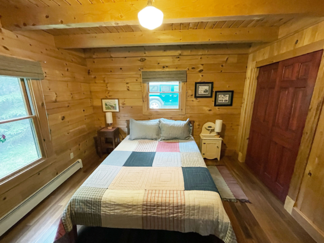 Queen bedroom