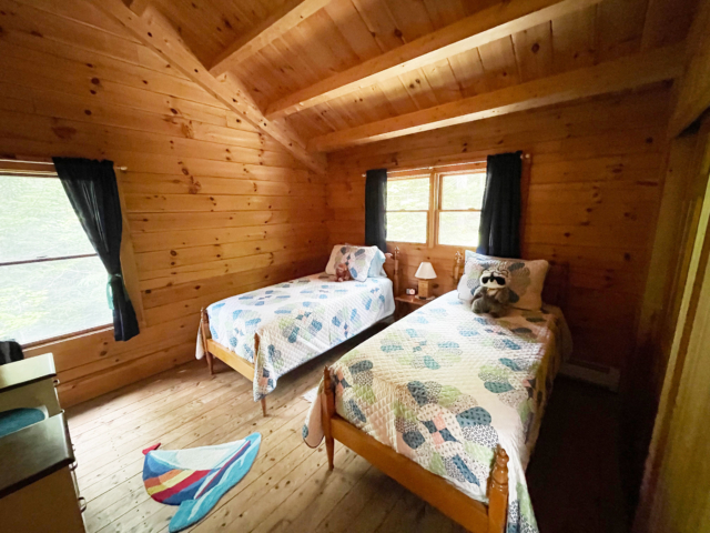 2nd floor twins room