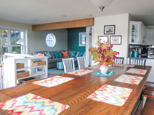 Dining area, front building