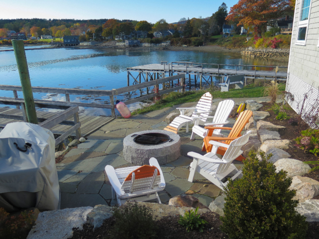 Patio fire pit