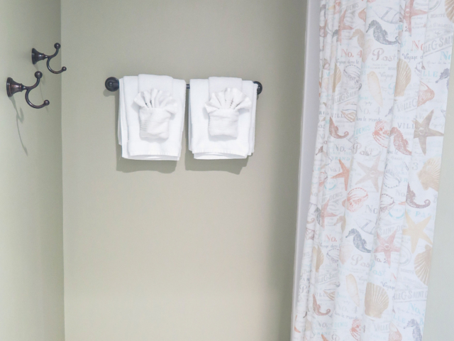 Rear building, 2nd floor bathroom
