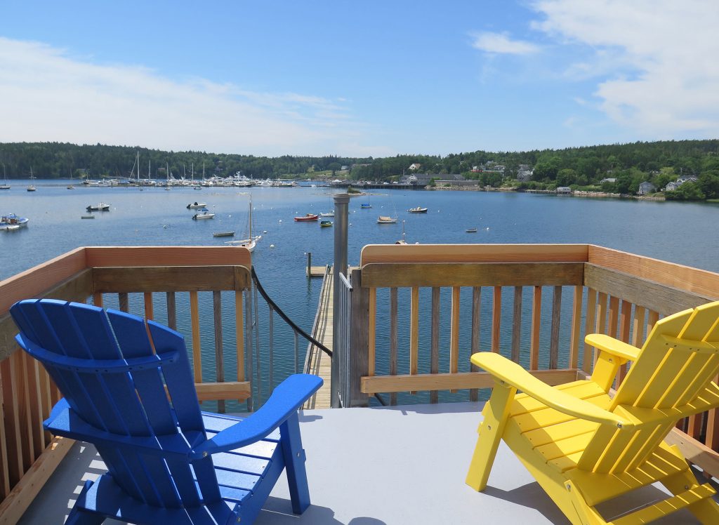 Rebecca's Wharf — Roof deck