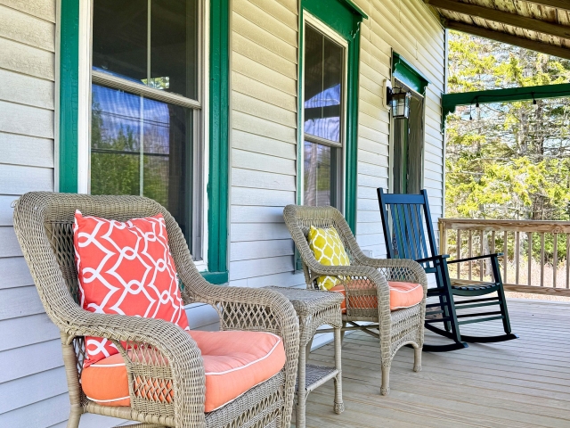 APM-porch7 Front porch