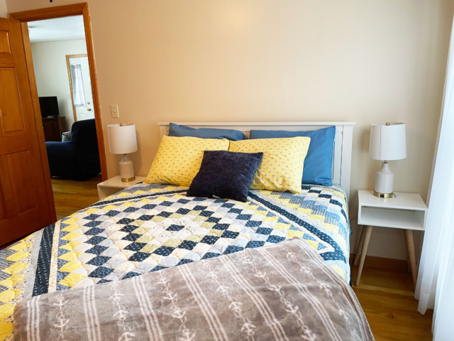 Cozy Glen Apartment