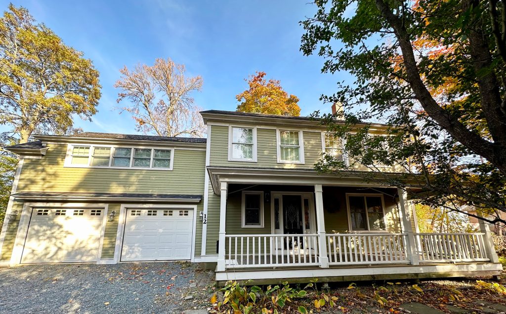 Crocus Cottage — Exterior