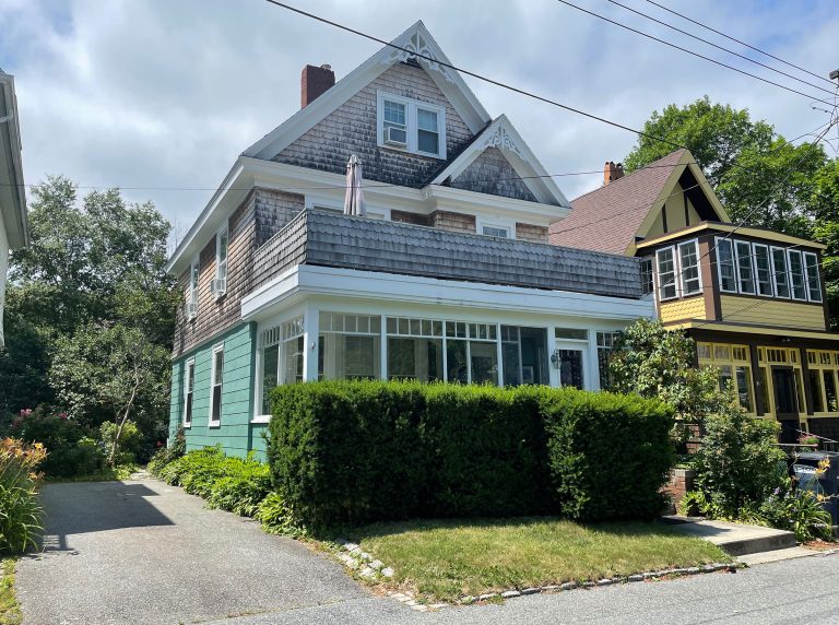 Eden Center Cottage