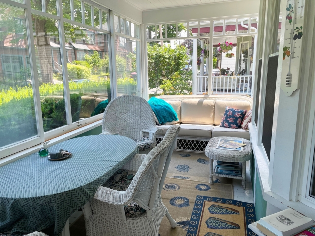 Eden Center Cottage