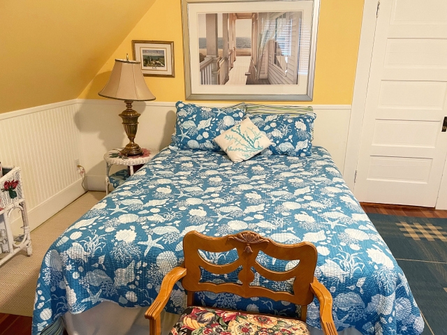 Eden Center Cottage