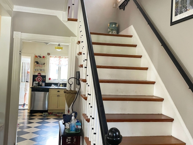 Eden Center Cottage