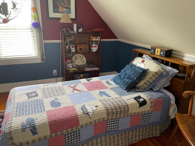 Eden Center Cottage