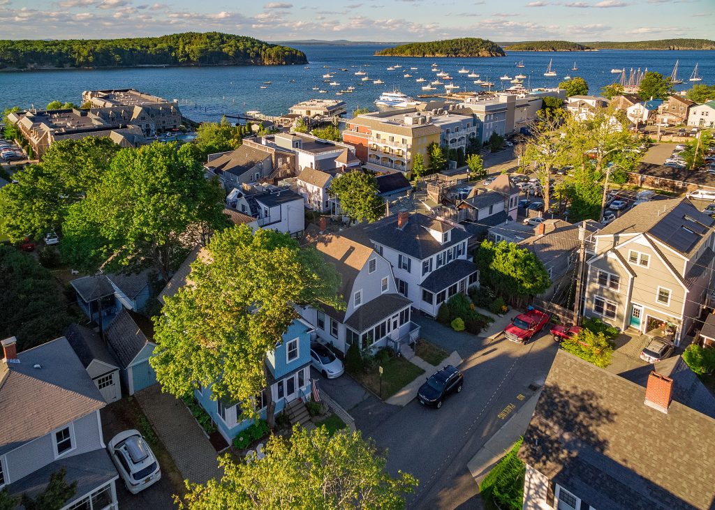 Federal Street Cottage — Aerial view