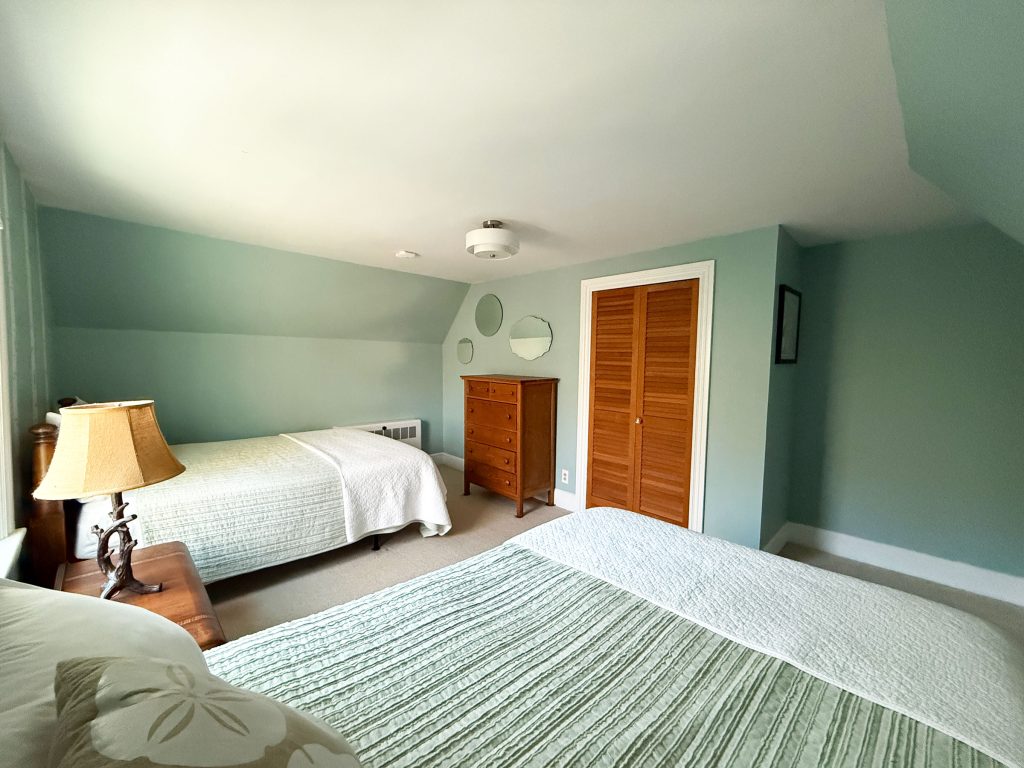 2nd floor doubles bedroom
