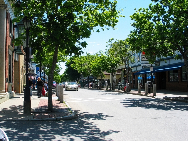 Main Street, downtown Bar Harbor