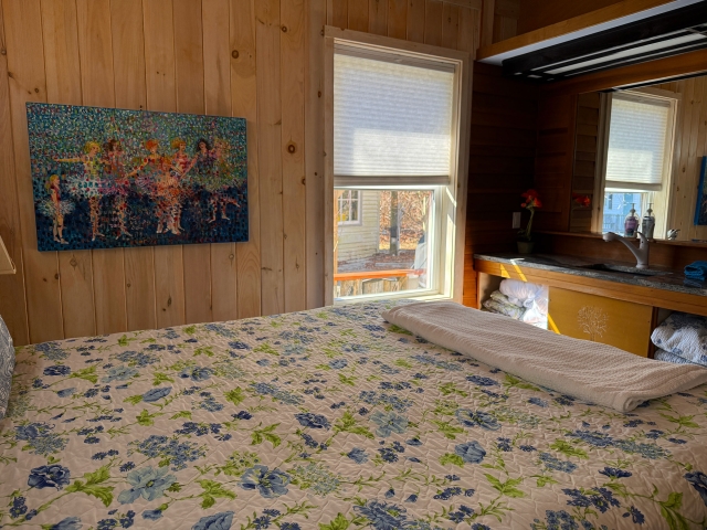 Queen bedroom, first floor