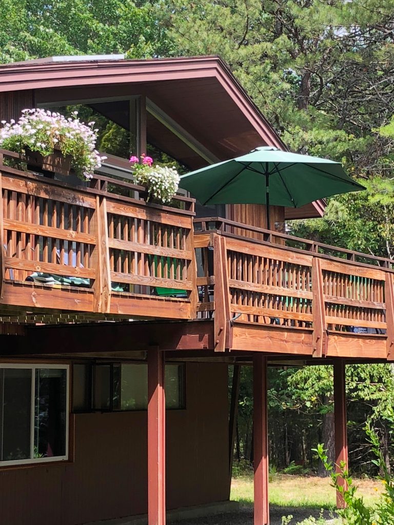 Honeybee Chalet — Exterior