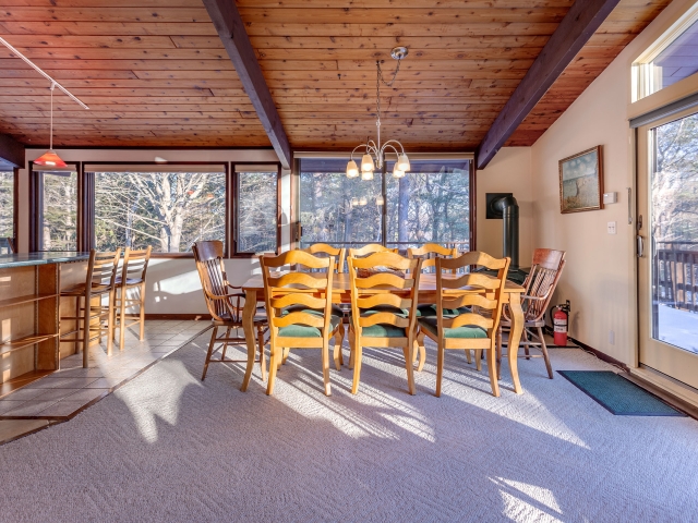 Honeybee Chalet