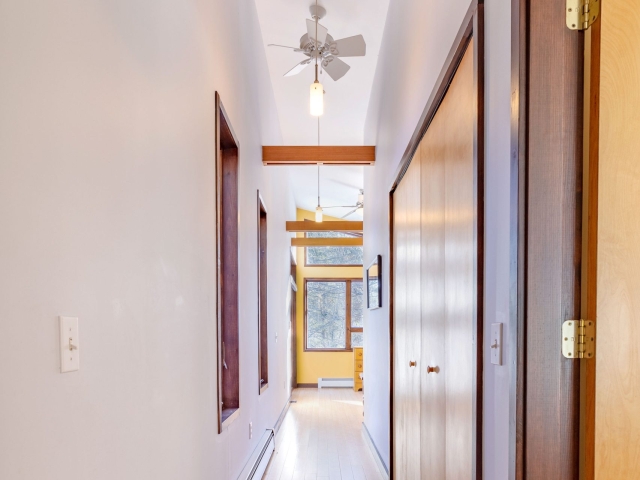 Honeybee Chalet