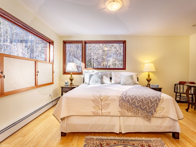 Honeybee Chalet