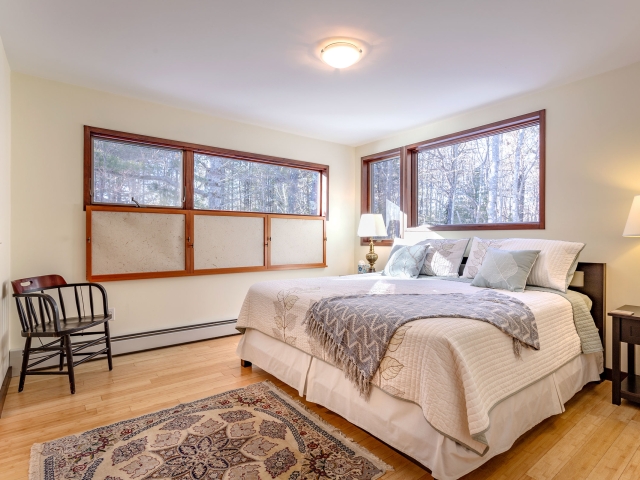 Honeybee Chalet