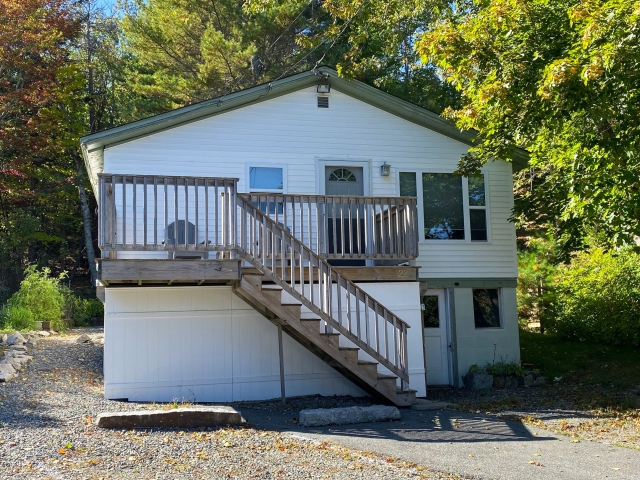Hulls Cove Hideaway