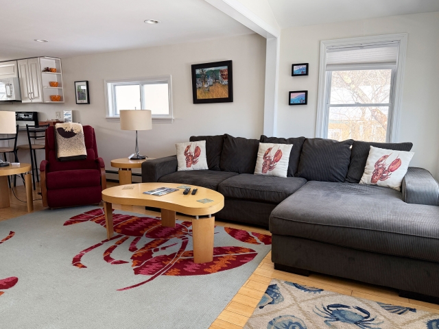 Hulls Cove Hideaway