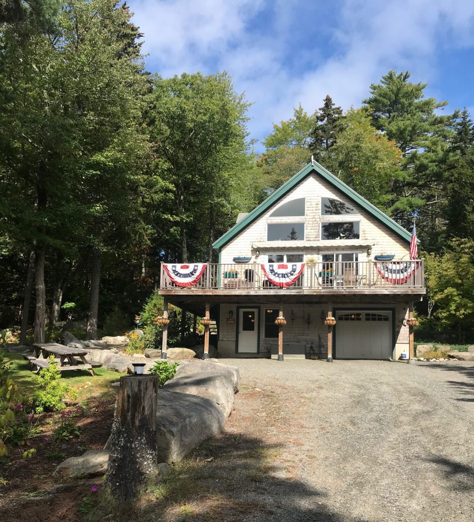 The Ledges — Exterior
