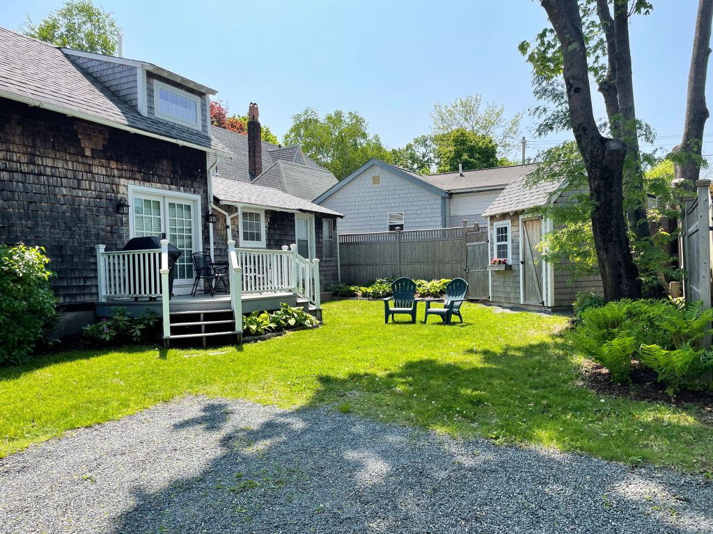Northstar Cottage — Yard