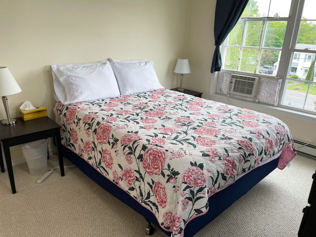 Queen bedroom