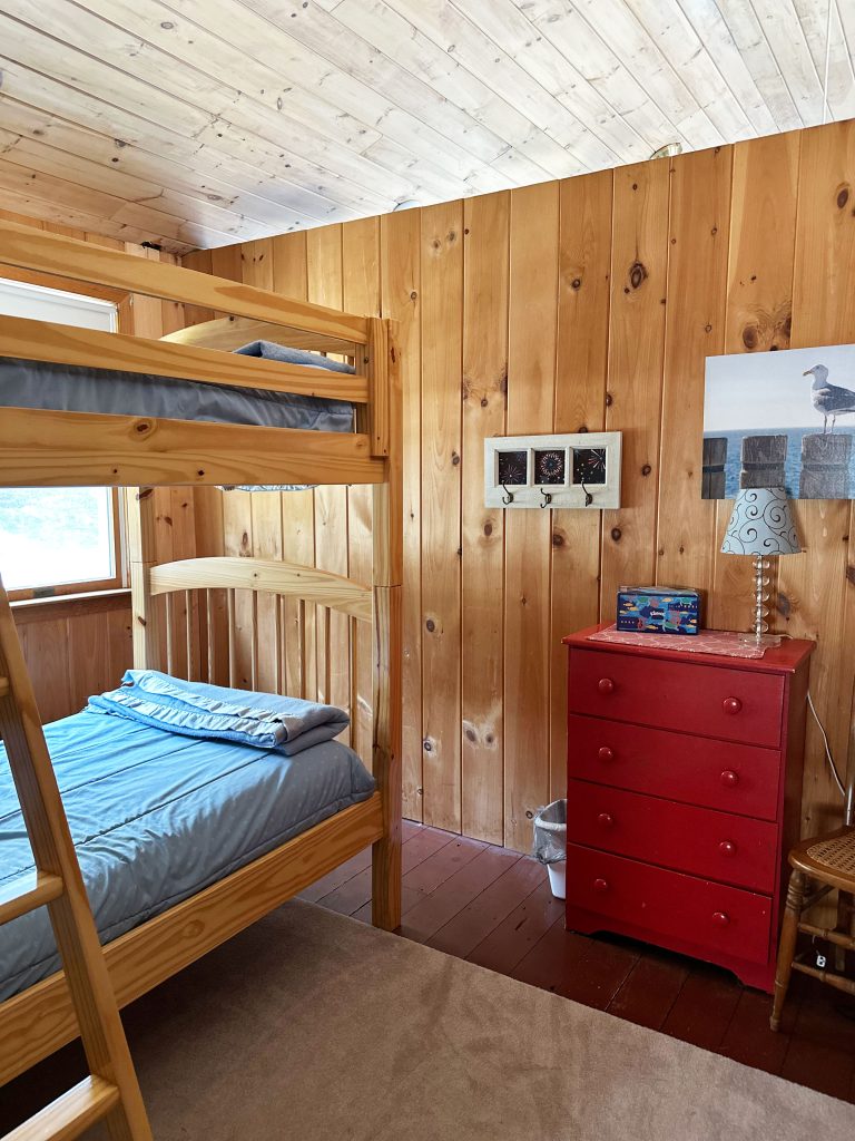 Bunk bedroom