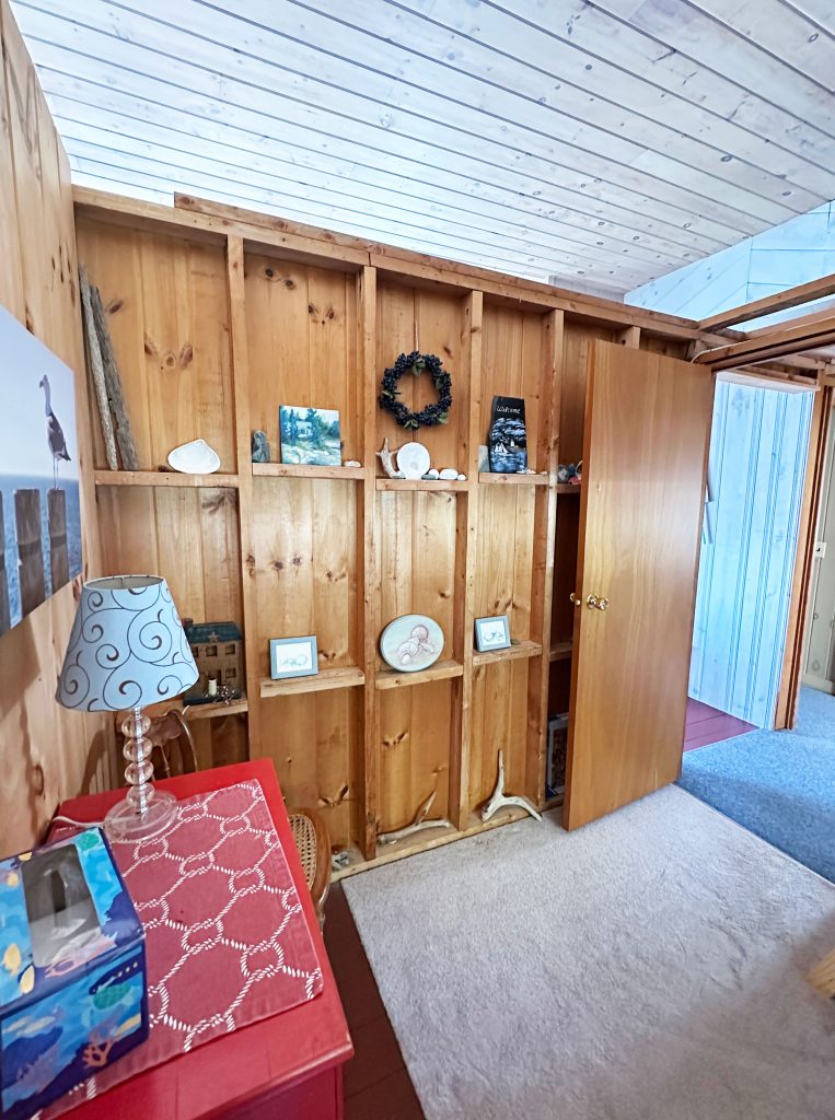 Bunk bedroom
