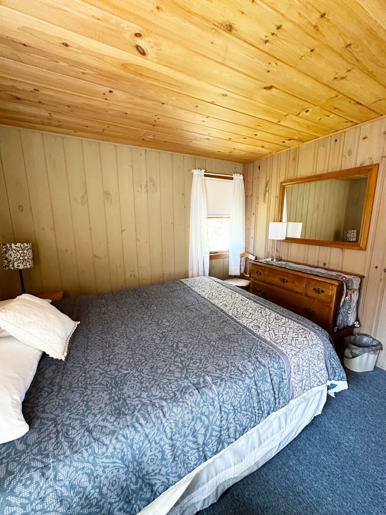 Queen bedroom