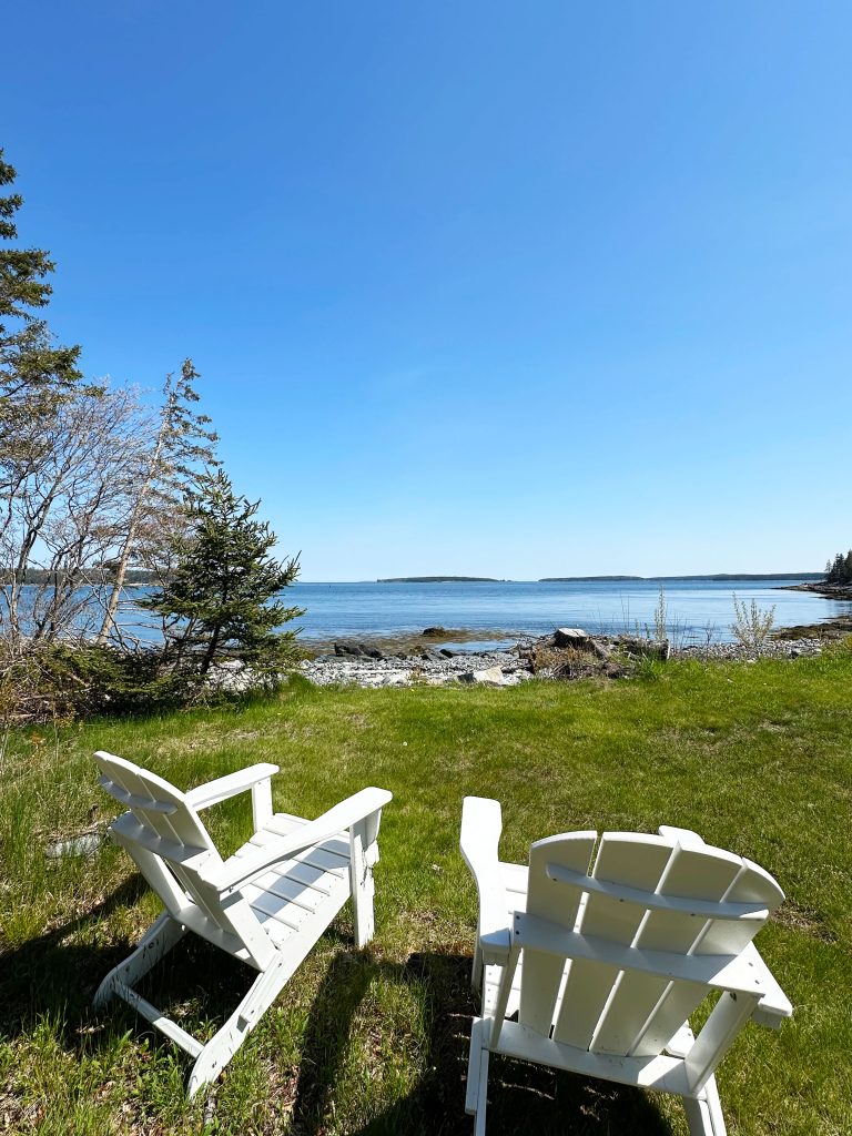 Yard and shore