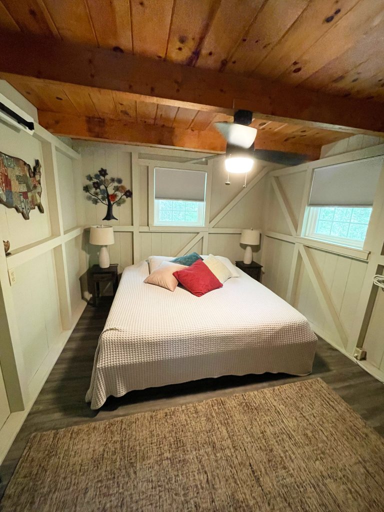 Queen bedroom