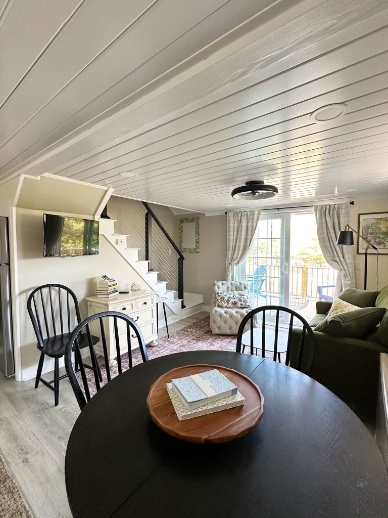 Living and dining area