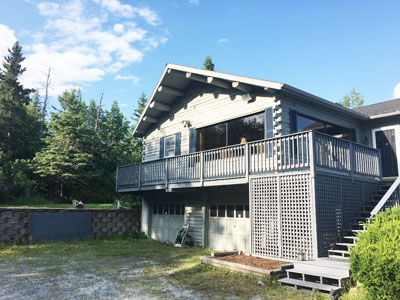 Seaside Chalet — legacy photo (low resolution)