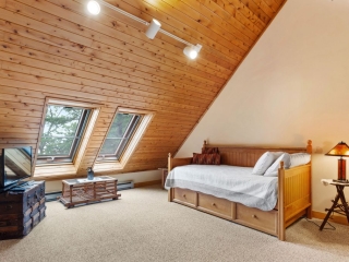 Twins bedroom